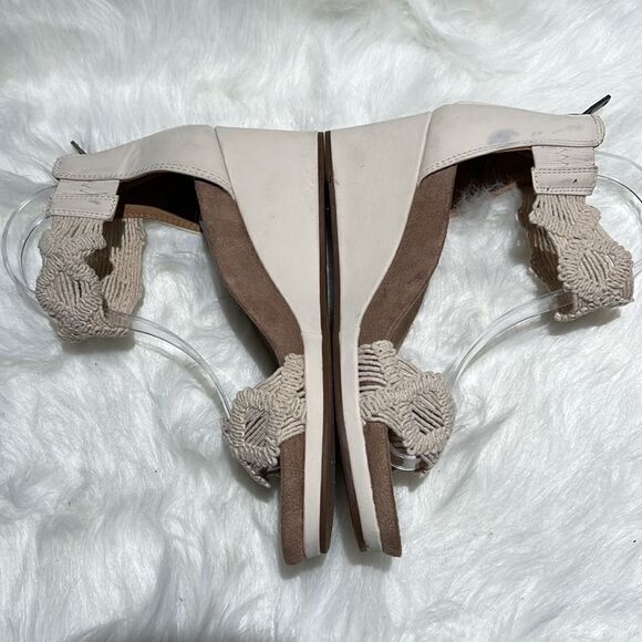 New Lucky Brand Macramé Wedge Sandal Size 7.5M.  B86 - Picture 3 of 9
